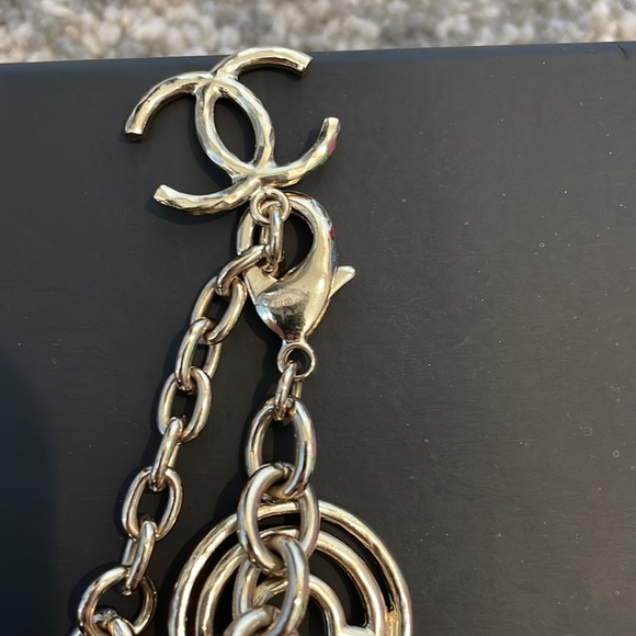 CHANEL charm bracelet - Picture 4 of 8